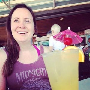 Meet your Posher, Andrea